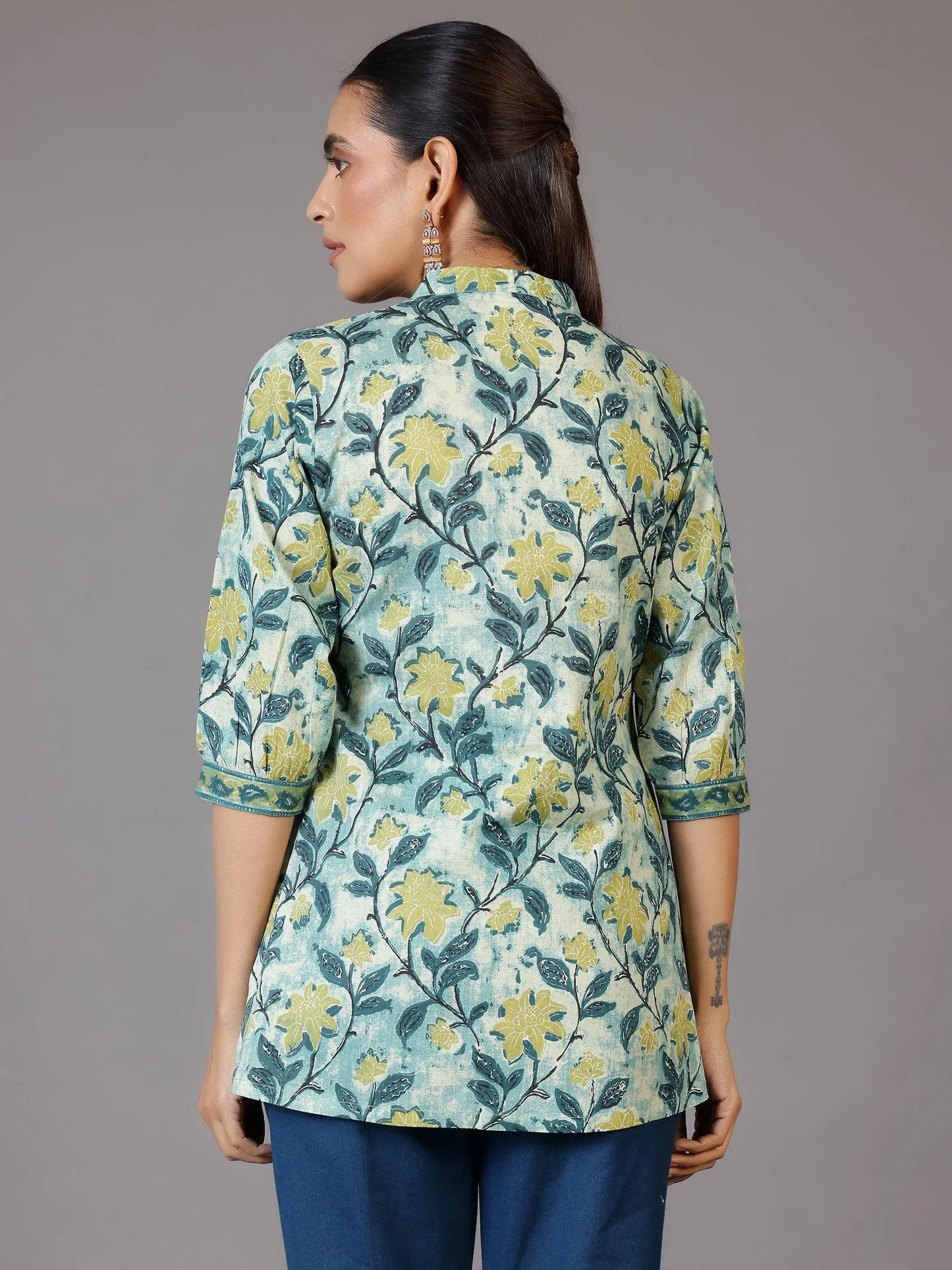 BHAYLI'S FLORAL PRINT GREEN COTTON KURTI