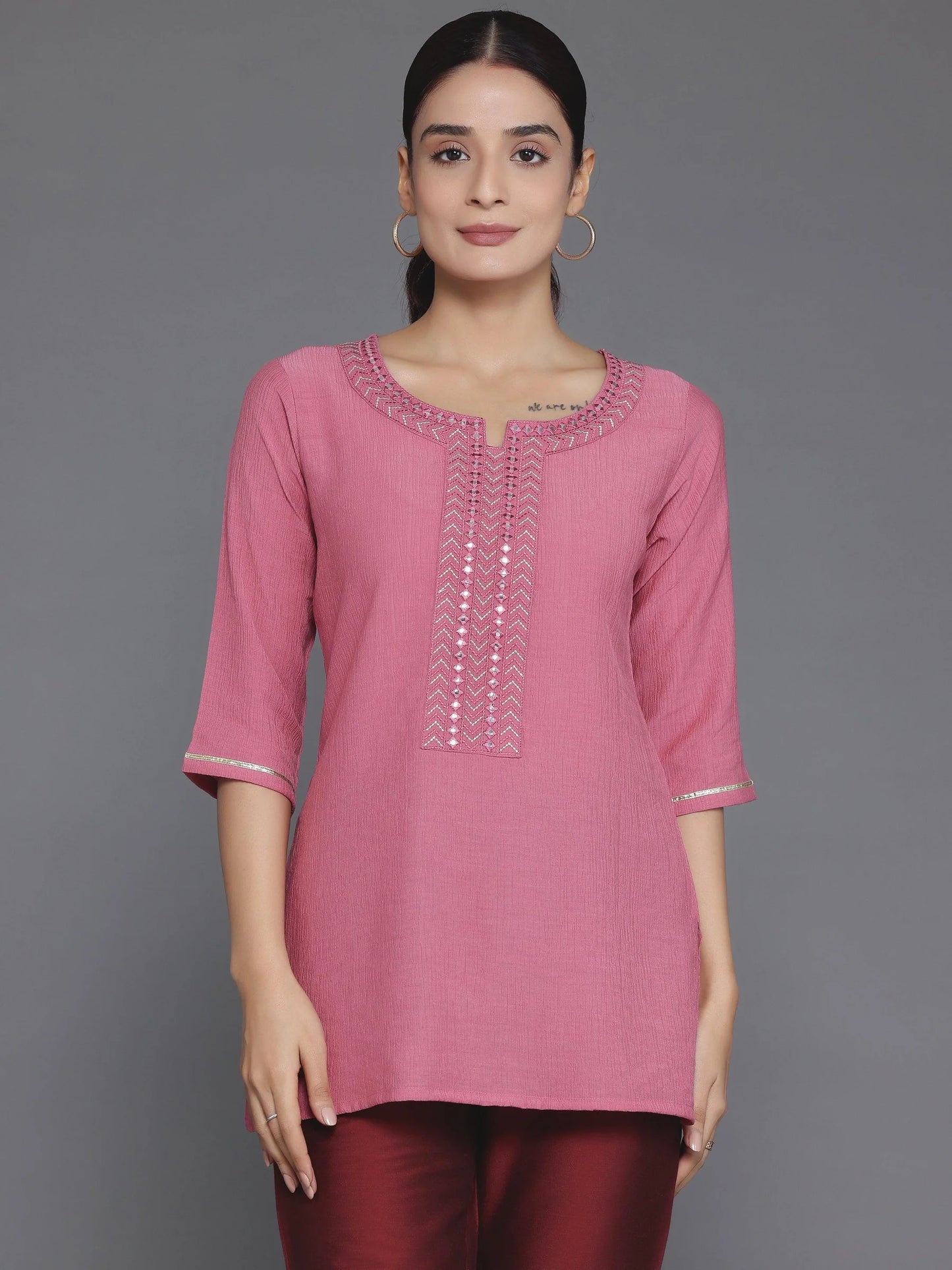 BHAYLI'S MIRAGE PINK THTREADWORK KURTI