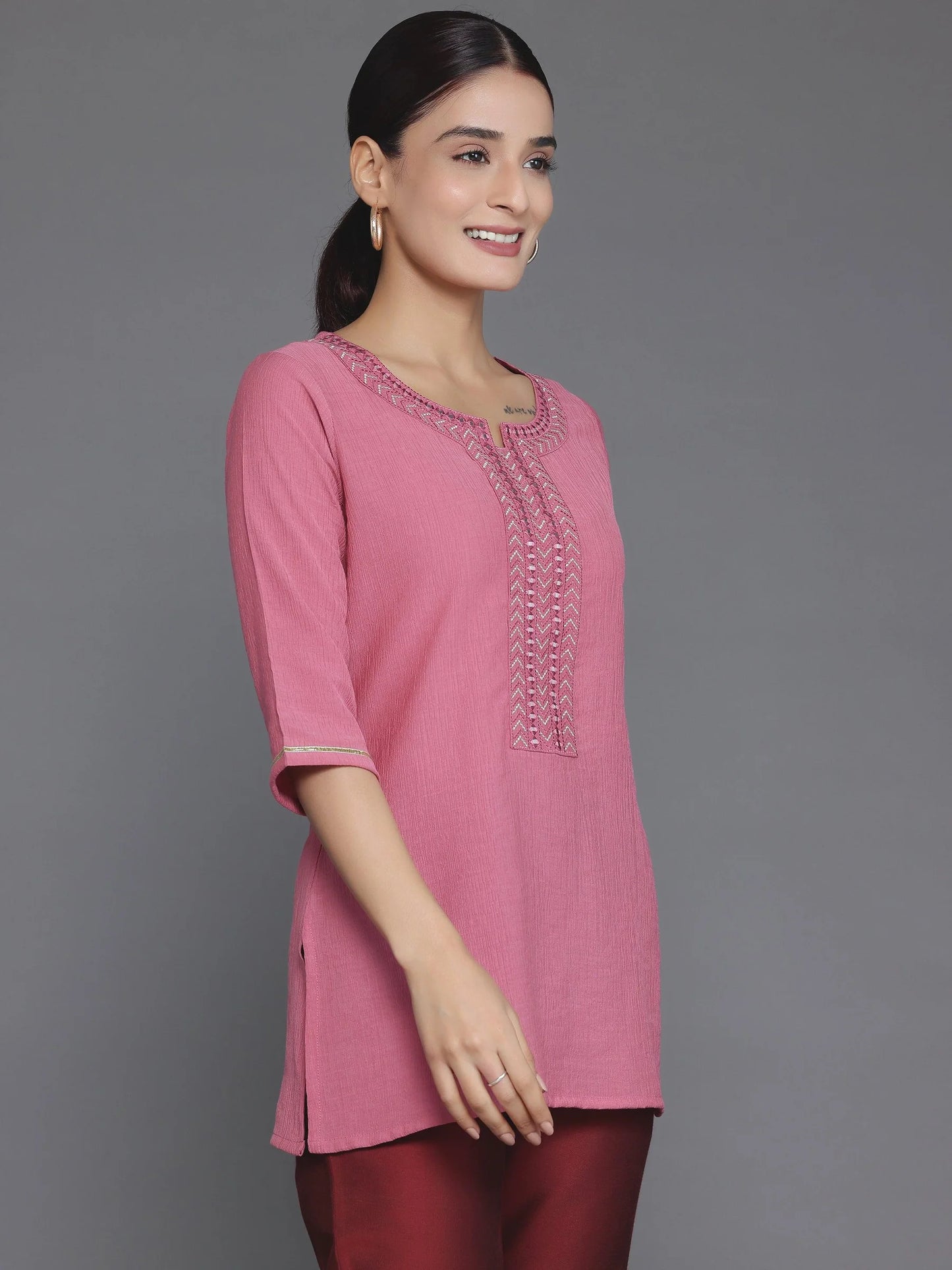 BHAYLI'S MIRAGE PINK THTREADWORK KURTI