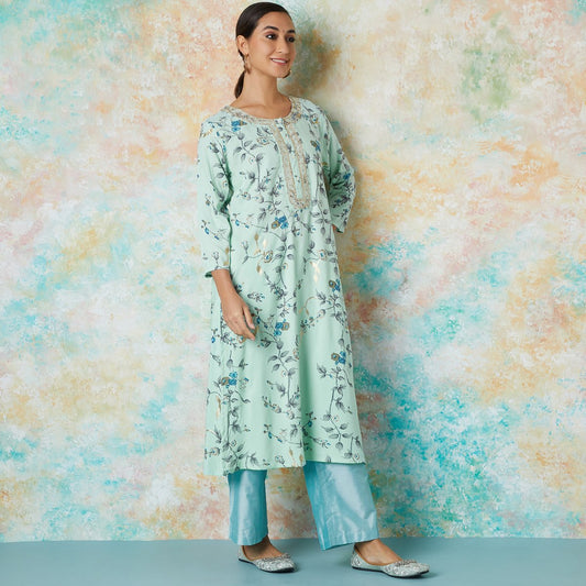 BHAYLI'S CHARMING EMBELLISHMENTS PRINTED STRAIGHT KURTA