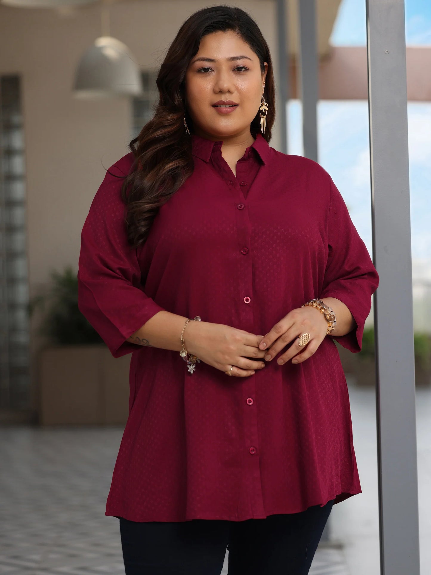 BHAYLI'S PLUS SIZE MAROON SOLID RAYON STRAIGHT KURTI