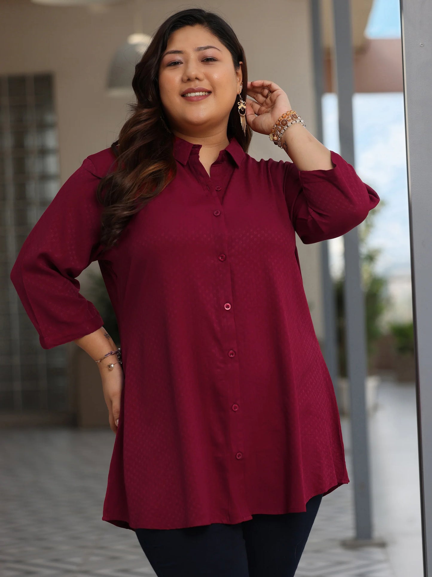 BHAYLI'S PLUS SIZE MAROON SOLID RAYON STRAIGHT KURTI