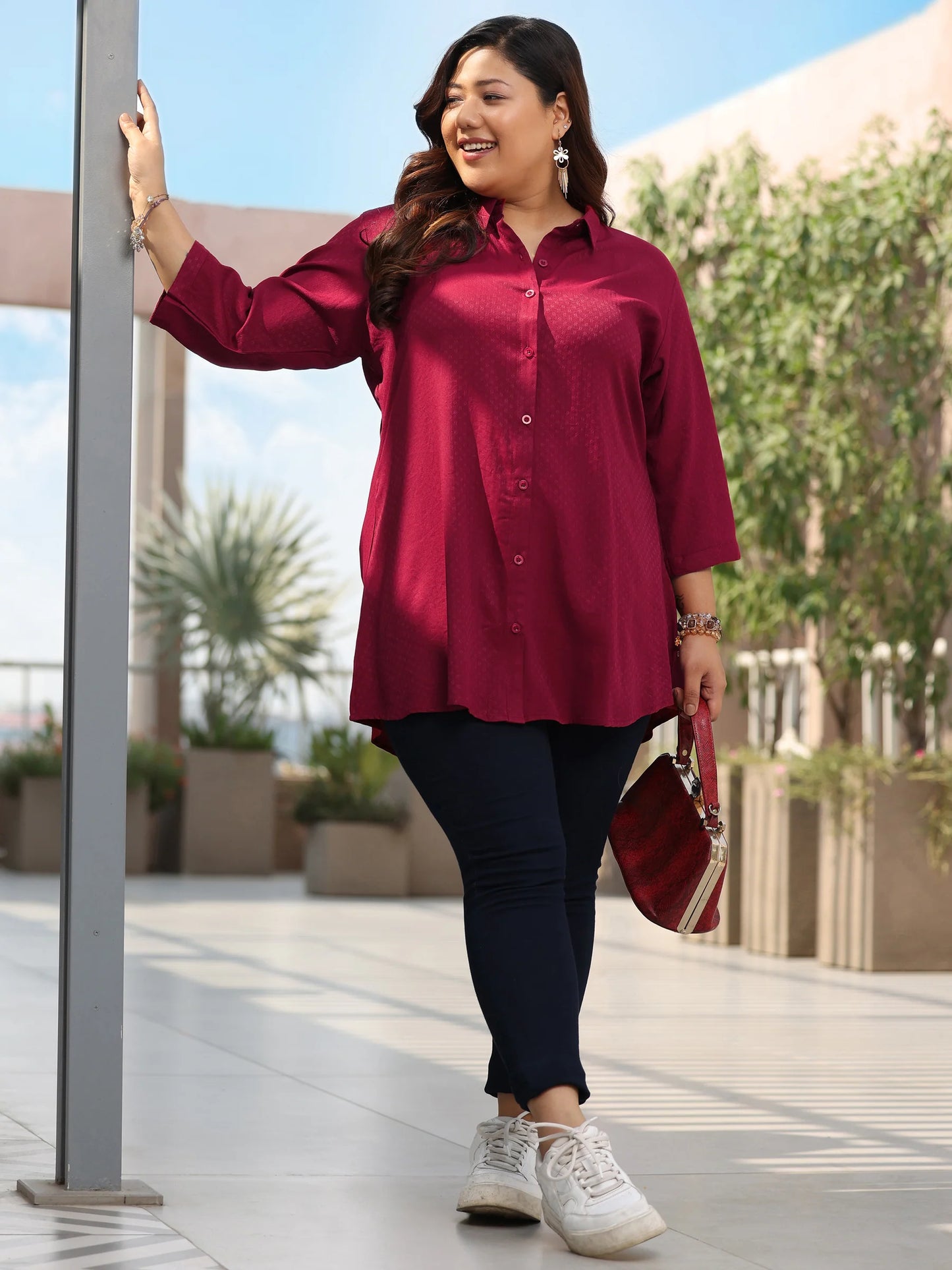 BHAYLI'S PLUS SIZE MAROON SOLID RAYON STRAIGHT KURTI