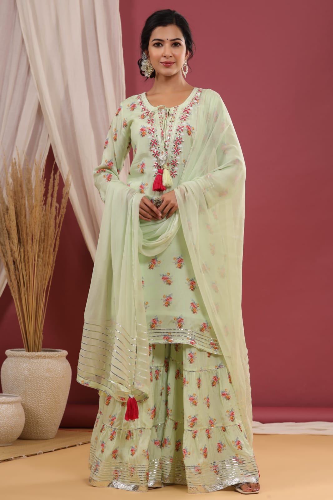 BHAYLI'S FLORAL SHARARA SET